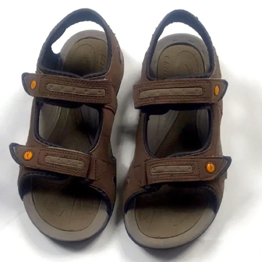 Owaka JR HI - TEC HIKING SANDALS UNISEX SIZE 6US JR